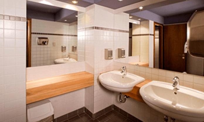 Páté patro toalety